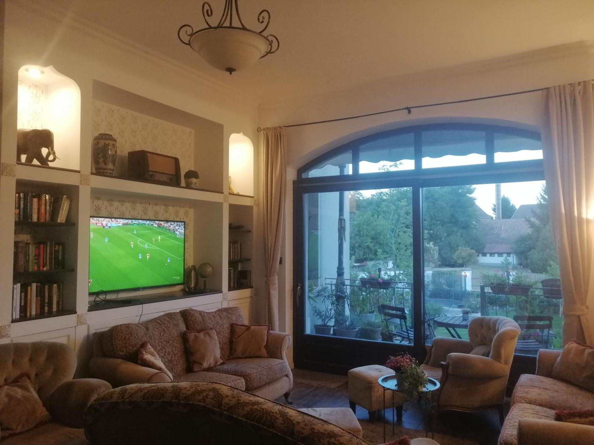 Kuria Apartman With Private Jacuzzi And Pool Budapest Exteriör bild