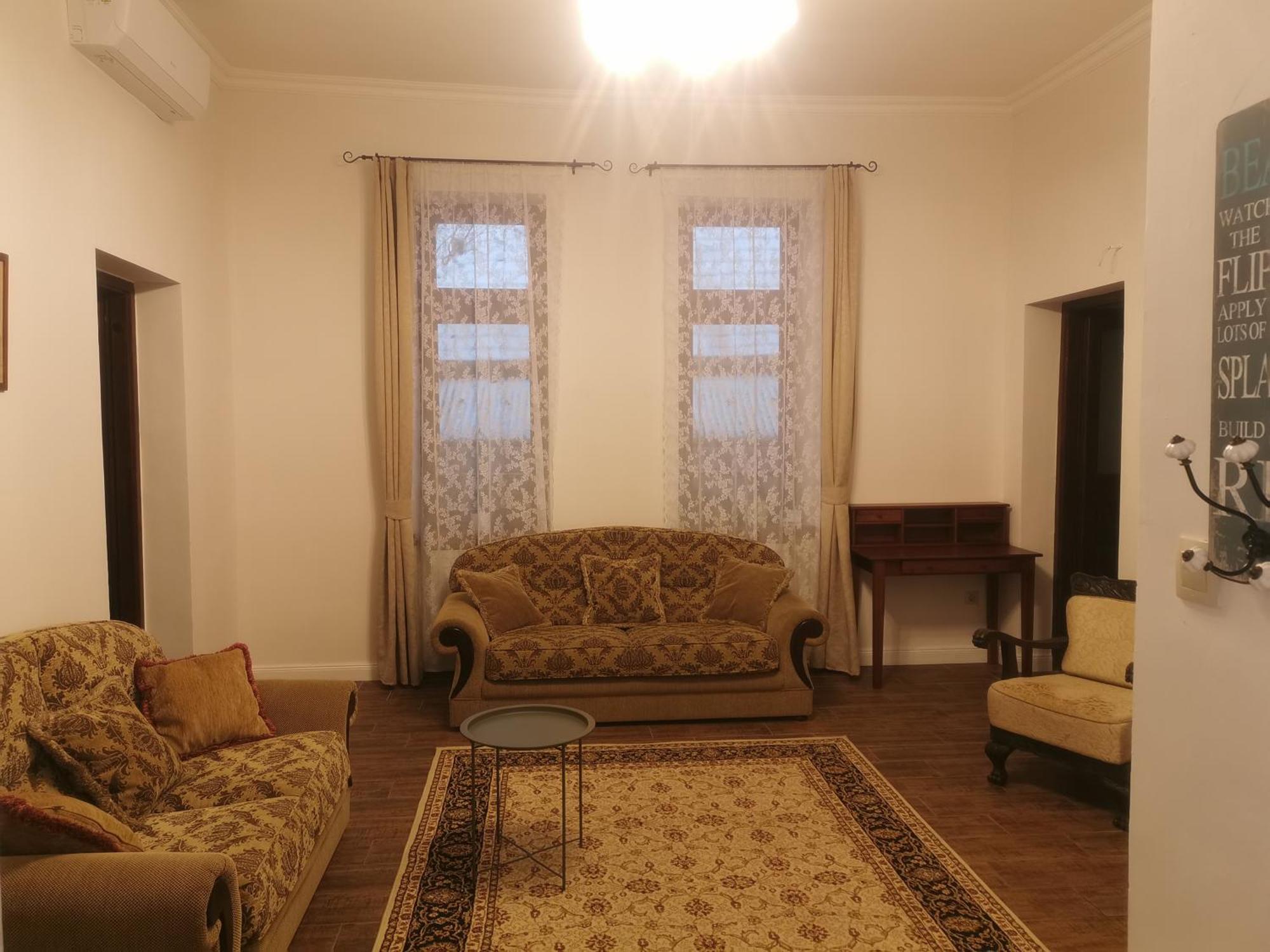 Kuria Apartman With Private Jacuzzi And Pool Budapest Exteriör bild