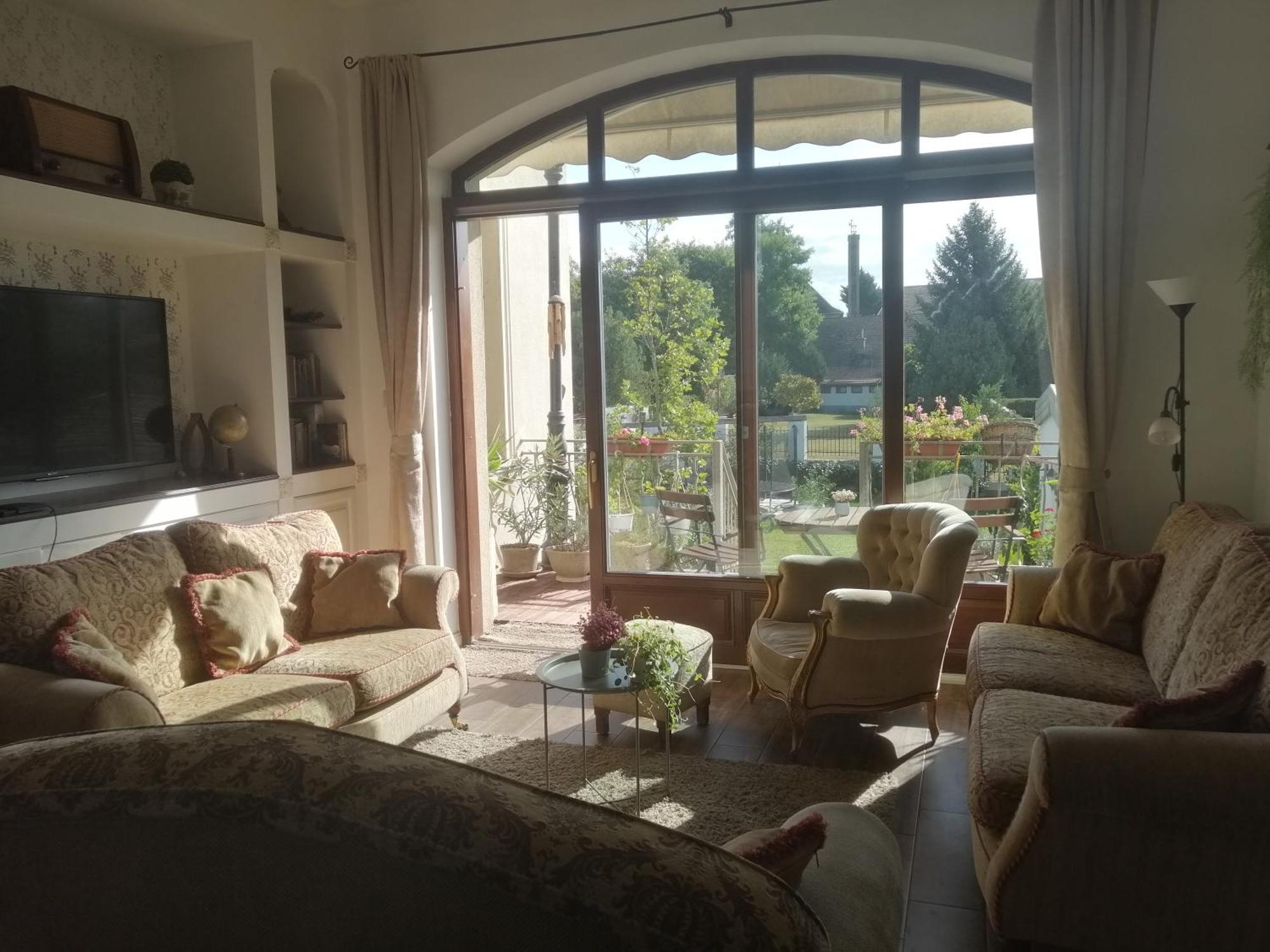 Kuria Apartman With Private Jacuzzi And Pool Budapest Exteriör bild