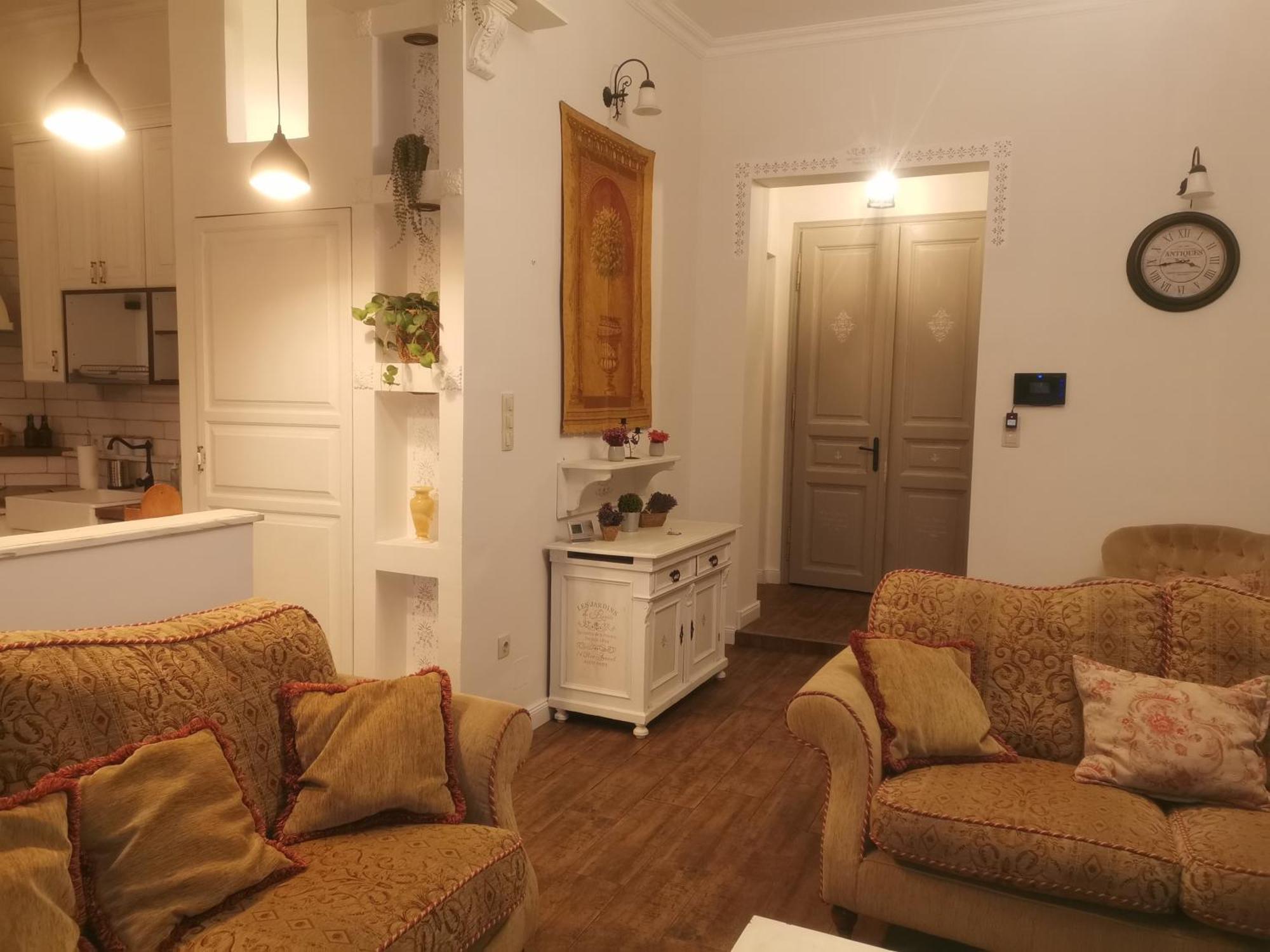 Kuria Apartman With Private Jacuzzi And Pool Budapest Exteriör bild