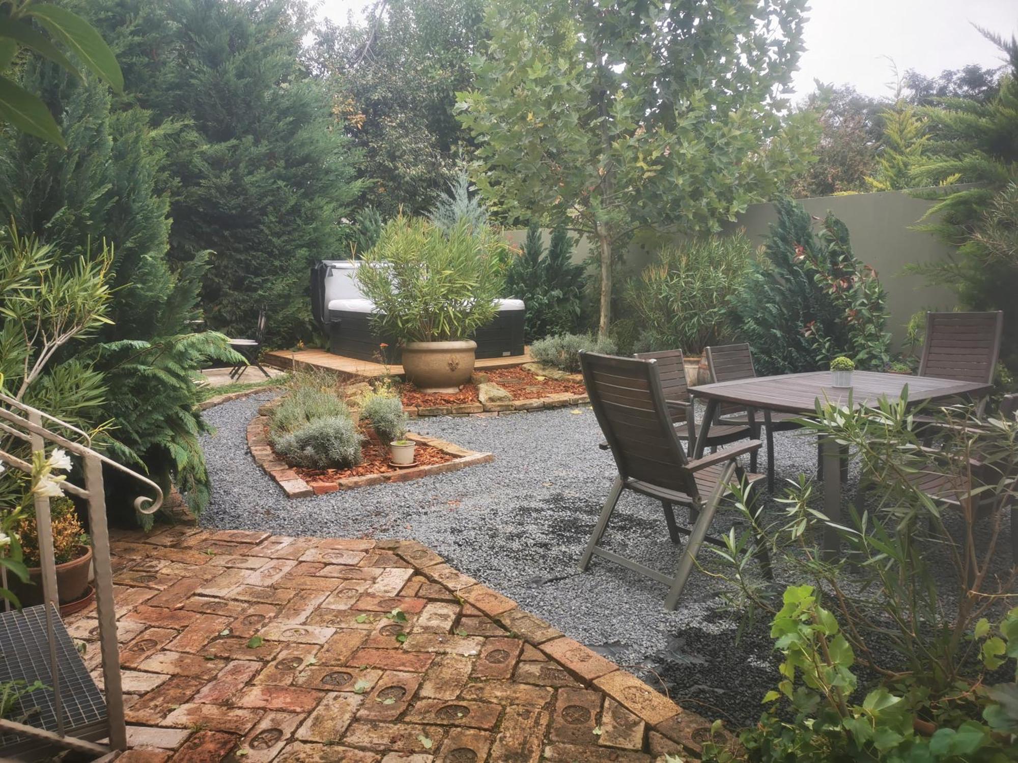 Kuria Apartman With Private Jacuzzi And Pool Budapest Exteriör bild